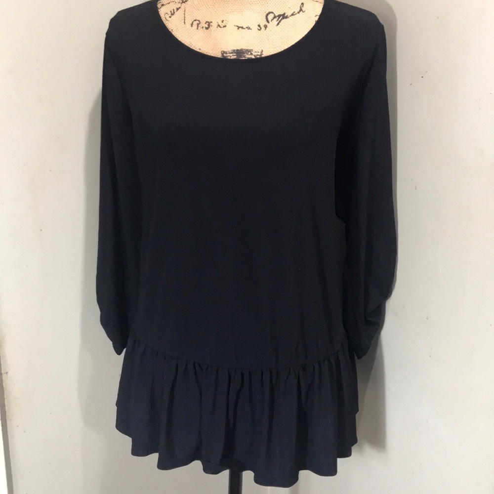 Apt 9 1X Top